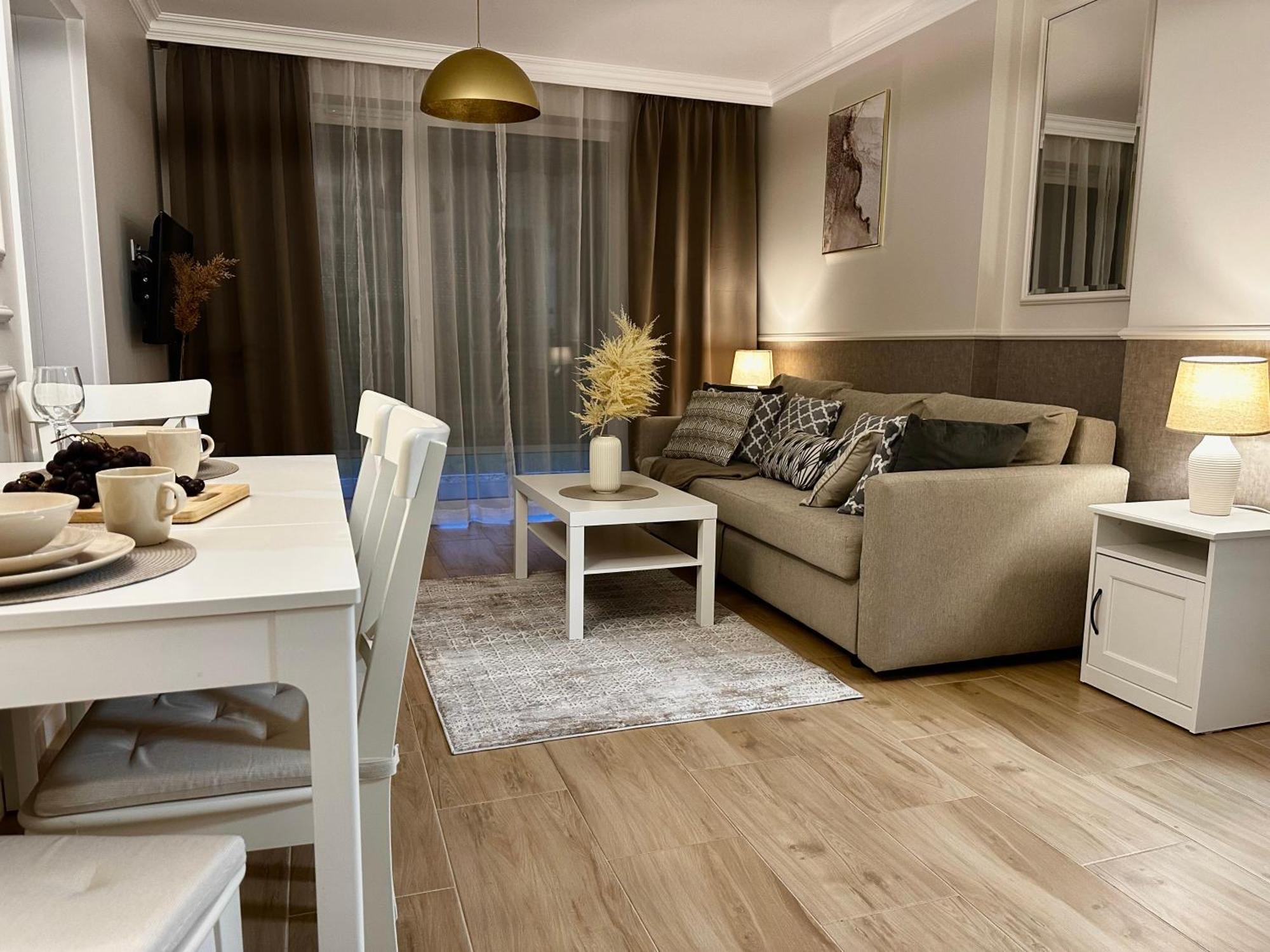 Apartamenty Kielce- Klonowa Nad Zalewem, 1-13 Osob, Faktura, Parking, Centrum Exterior foto