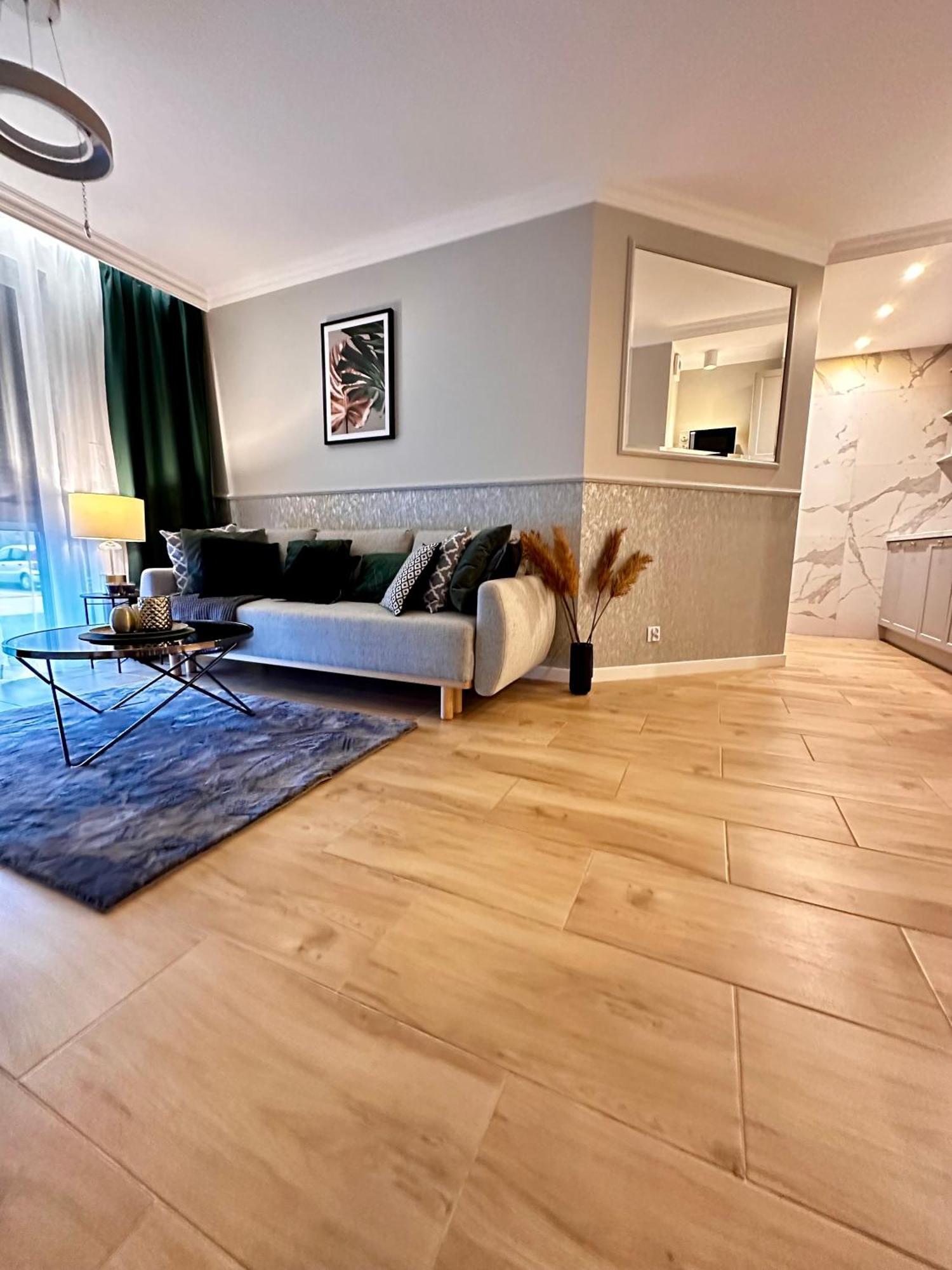 Apartamenty Kielce- Klonowa Nad Zalewem, 1-13 Osob, Faktura, Parking, Centrum Exterior foto