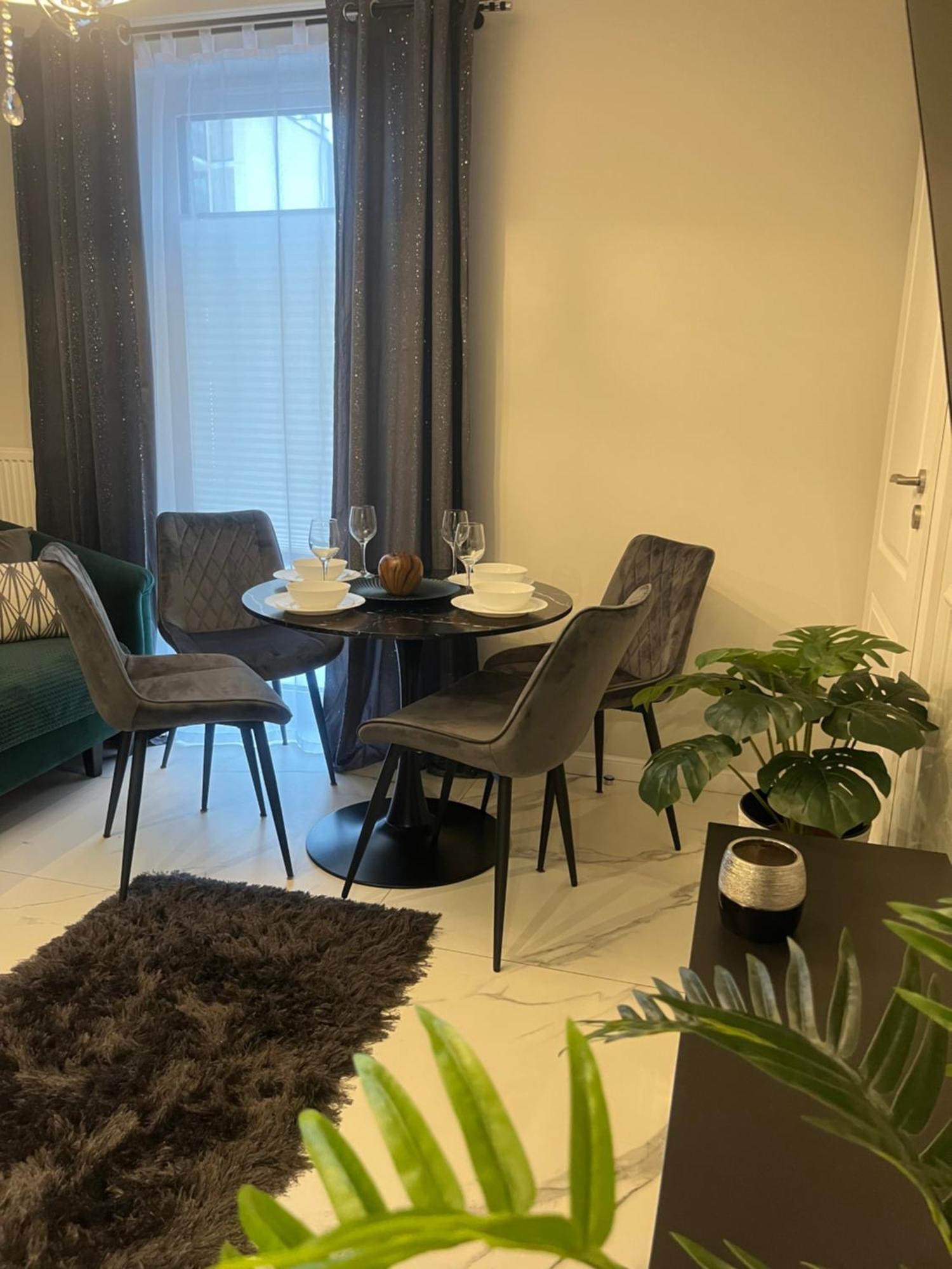 Apartamenty Kielce- Klonowa Nad Zalewem, 1-13 Osob, Faktura, Parking, Centrum Exterior foto